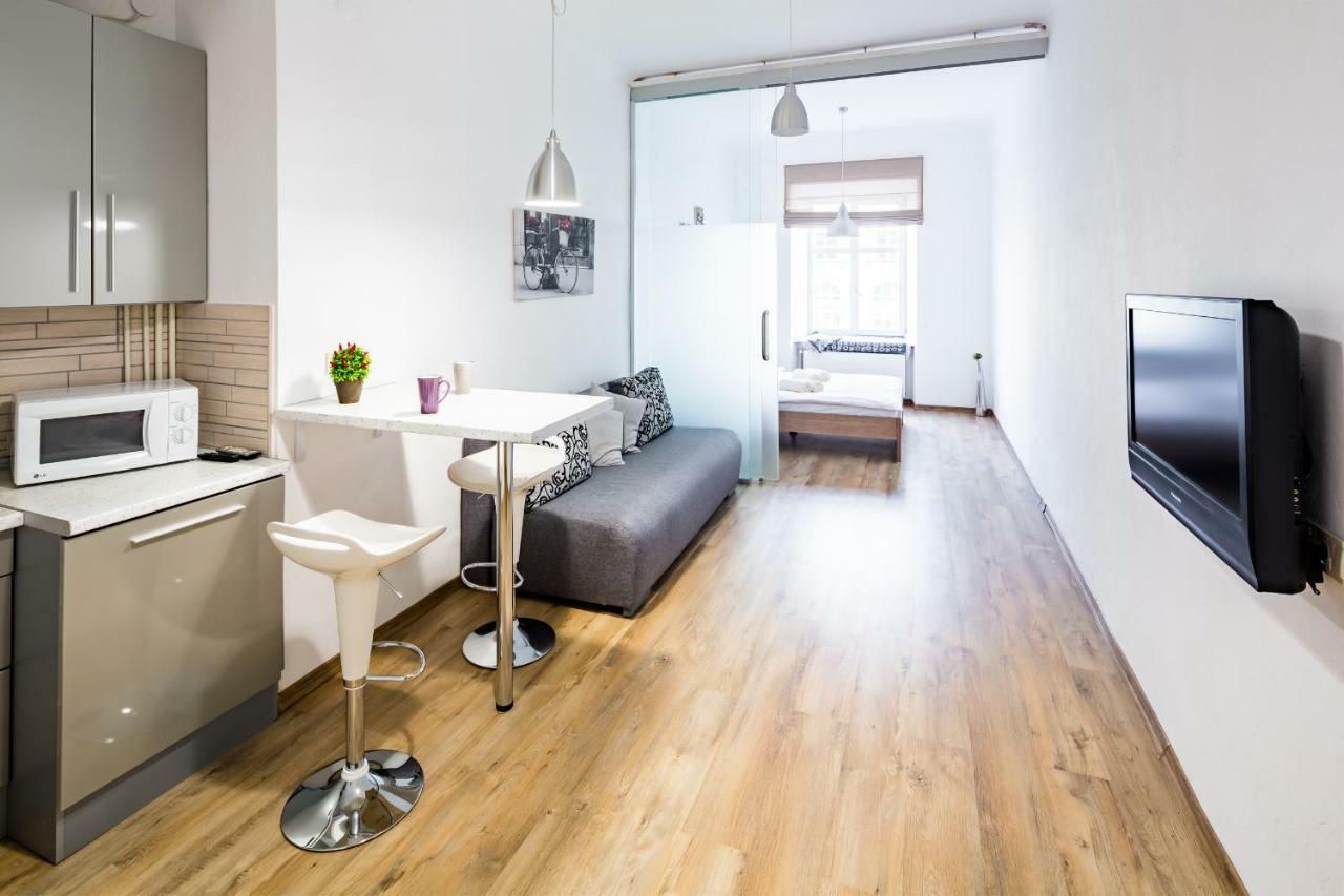 Apartamento Romari Площа Ринок 29 Leópolis Exterior foto